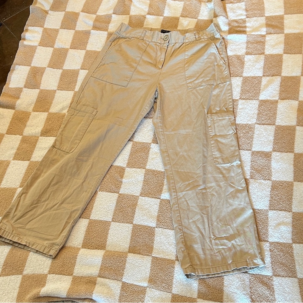 Women's Tan Cargo Pants
